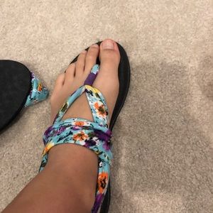 Sanuk sandals